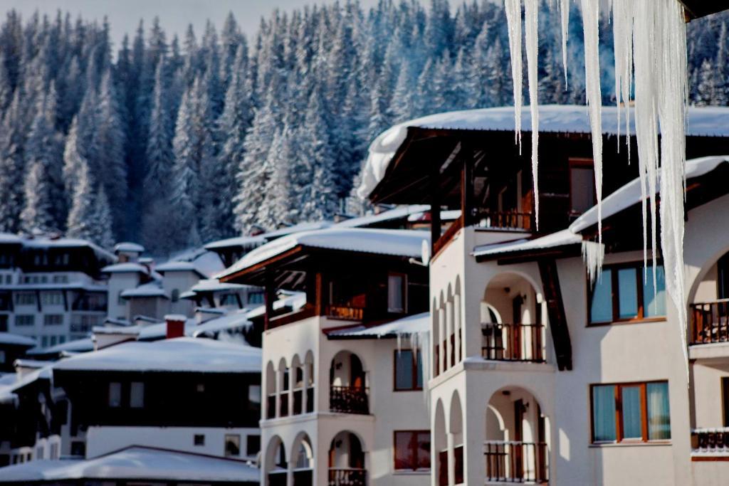 Grand Monastery Hotel Apartments Pamporovo Exterior foto
